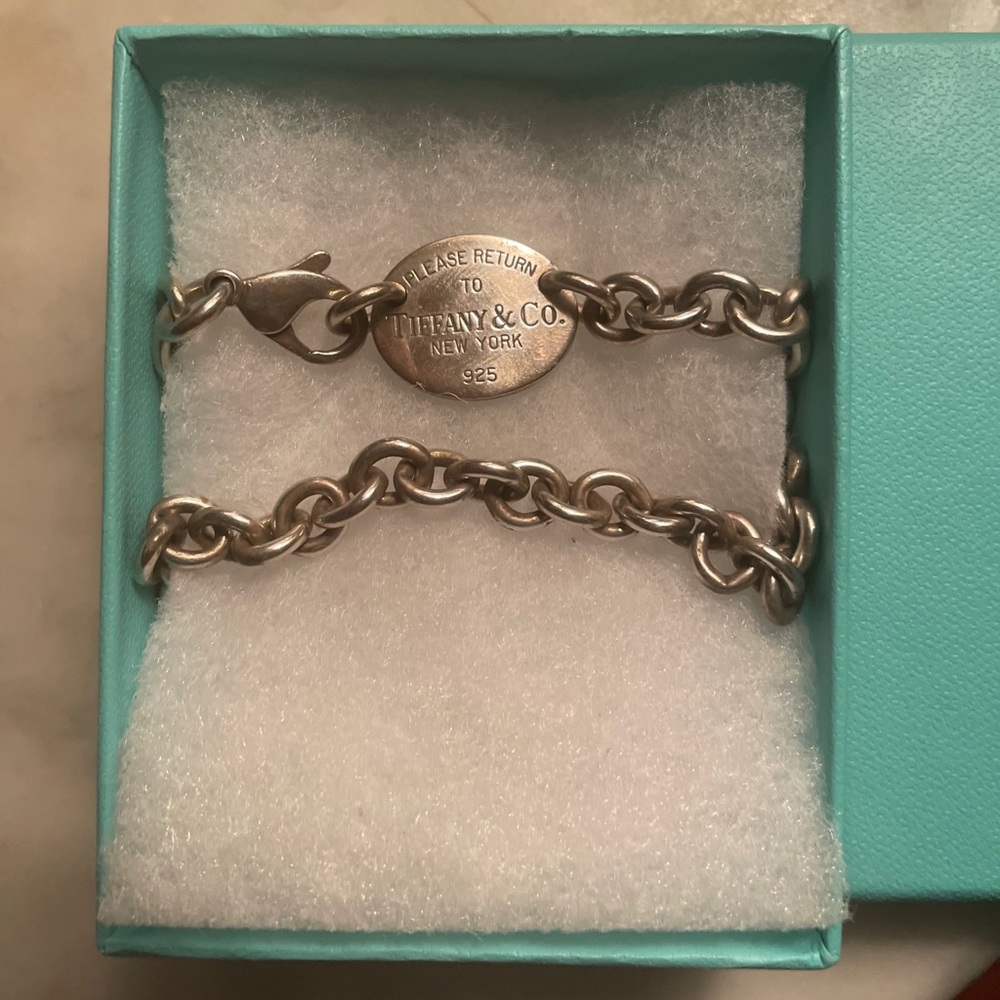 Genuine Tiffany and Company necklace!  Authentic